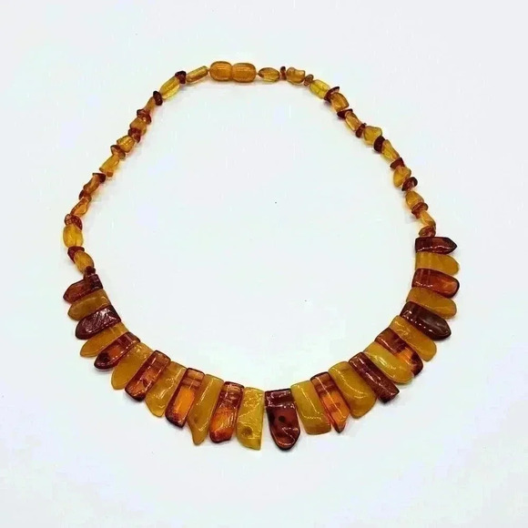Genuine Amber Necklace - Picture 1 of 1